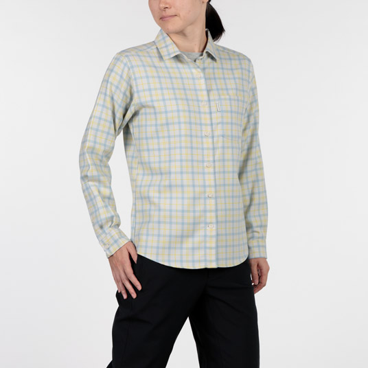 モデル身長163cm／Mサイズ着用