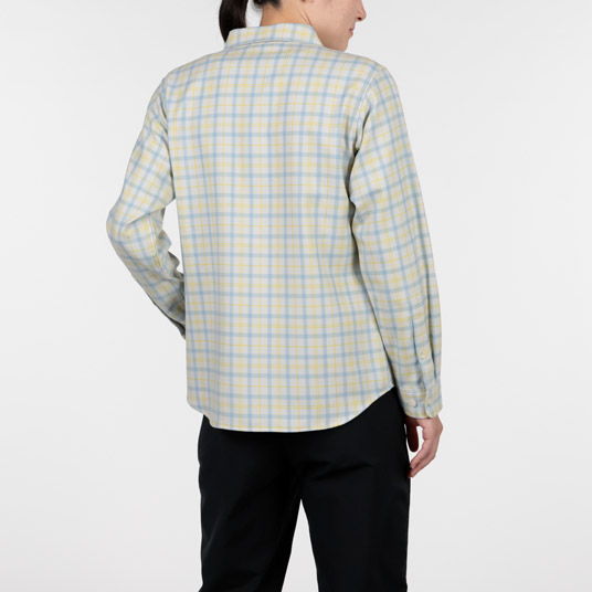 モデル身長163cm／Mサイズ着用