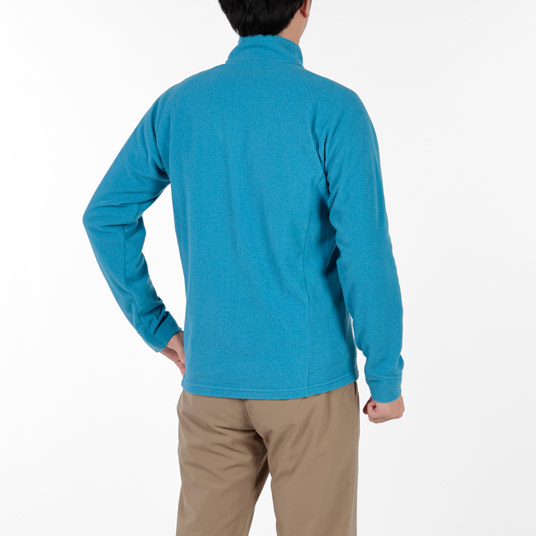 モデル身長175cm／Mサイズ着用