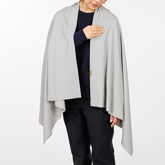 モデル身長158cm／Lサイズ着用