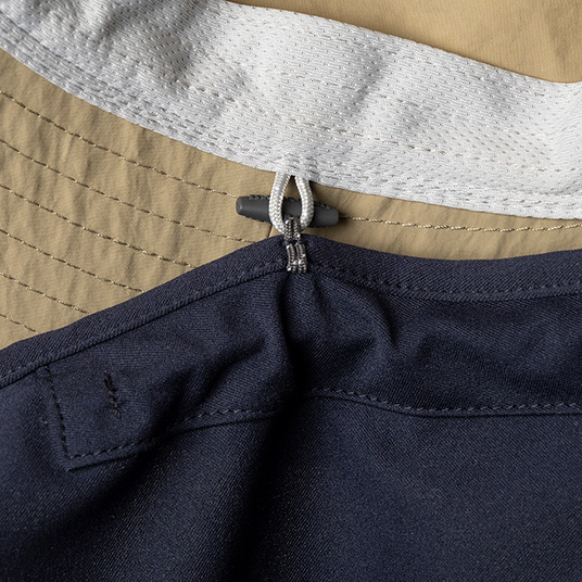 装着は「ハットコネクト」がある帽子に対応（TN）