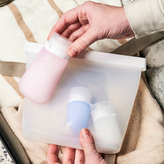 スキンケア用品などの仕分けに便利