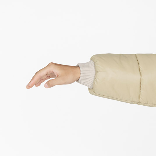 袖口からの冷気の侵入を防ぐインナーカフ