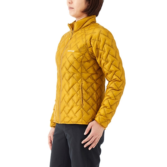 モデル身長170cm／Mサイズ着用