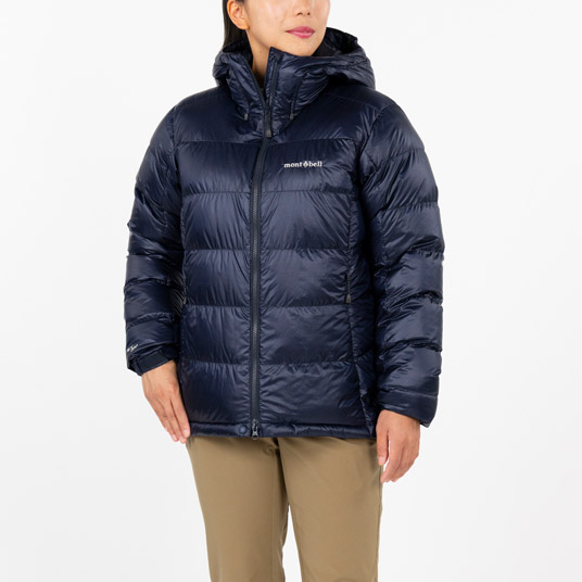 モデル身長163cm／Mサイズ着用