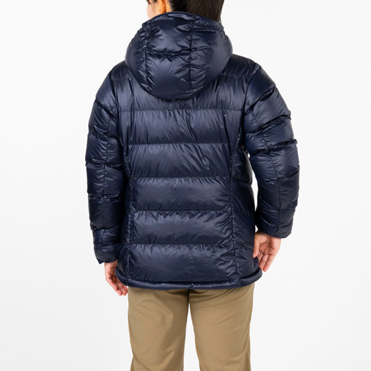 モデル身長163cm／Mサイズ着用