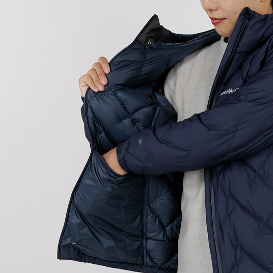 グローブなどが入れられる内ポケット