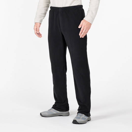 モデル身長179cm／Mサイズ着用