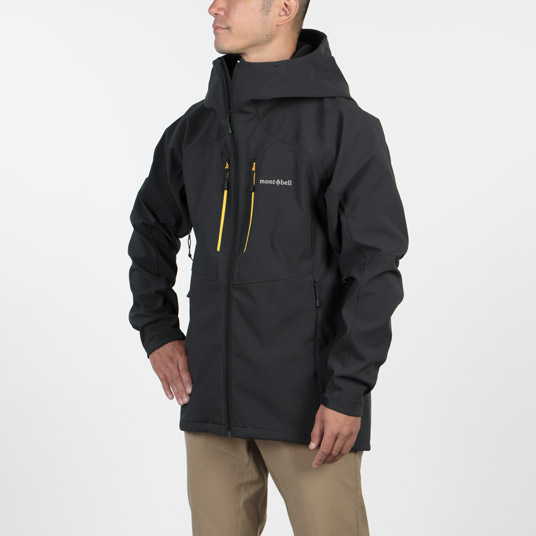 モデル身長178cm／Mサイズ着用