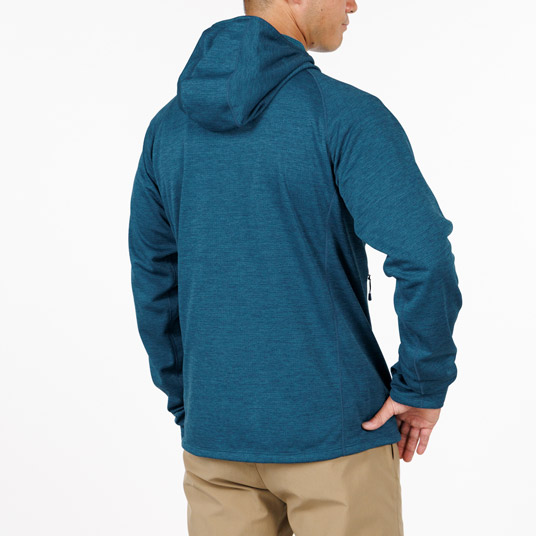 モデル身長178cm／Mサイズ着用