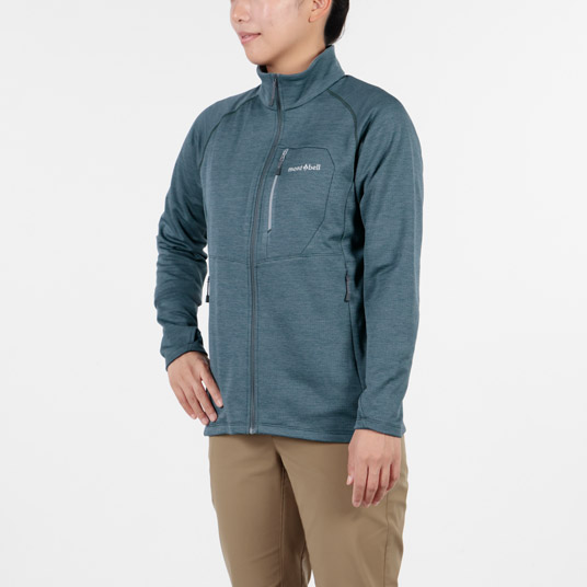 モデル身長163cm／Mサイズ着用