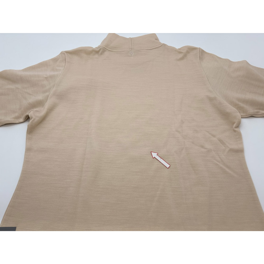 モンベル　美品　メリノウール プラス ハイネック ベージュ　L モンベル 美品 メリノウール プラス ハイネック ベージュ L メリノ