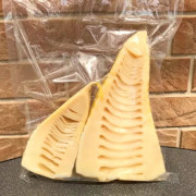 たけのこ水煮500ｇ　朝掘りの新鮮なタケノコを真空パック　竹の子ご飯や筍の煮物に
